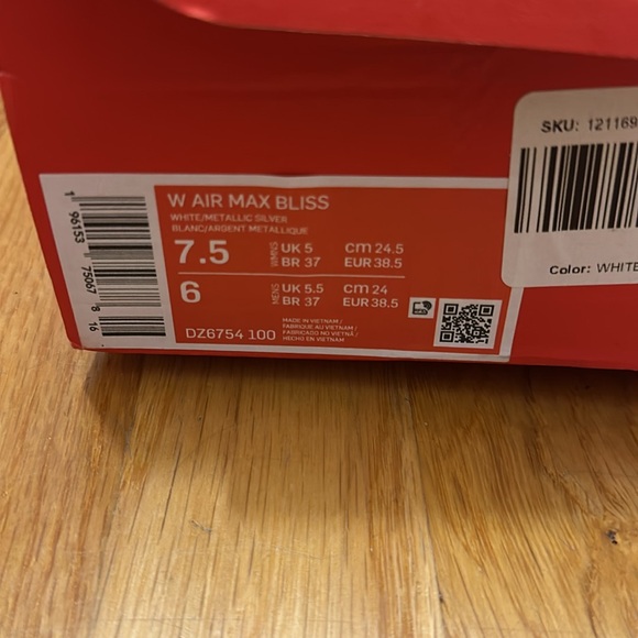 Brand new women’s Nike Air max - Picture 4 of 5